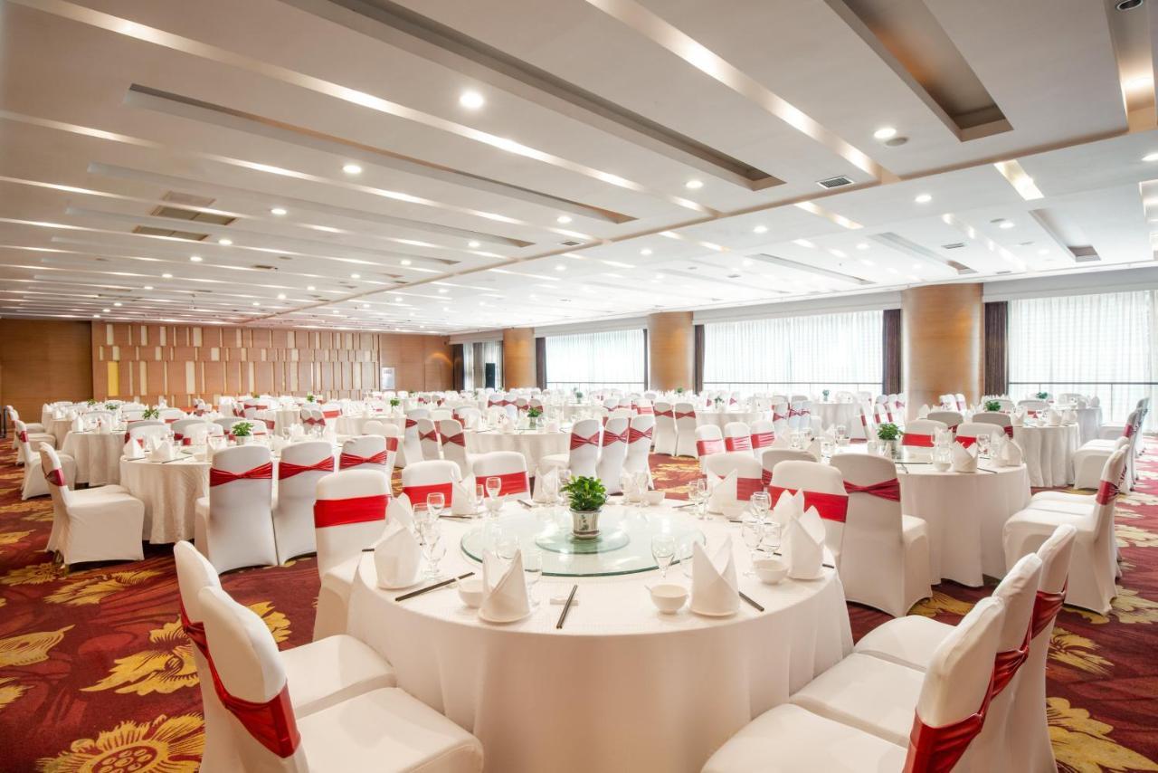 Holiday Inn Chengdu Century City-Easttower Esterno foto